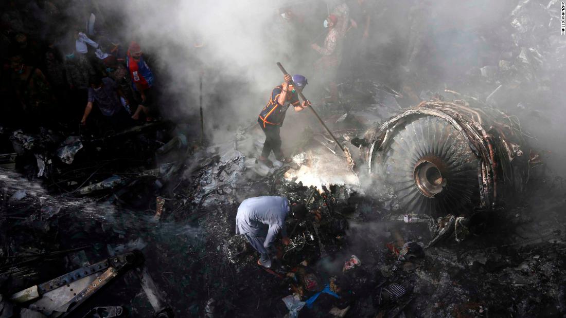 Dozens killed after Pakistani flight crashes 