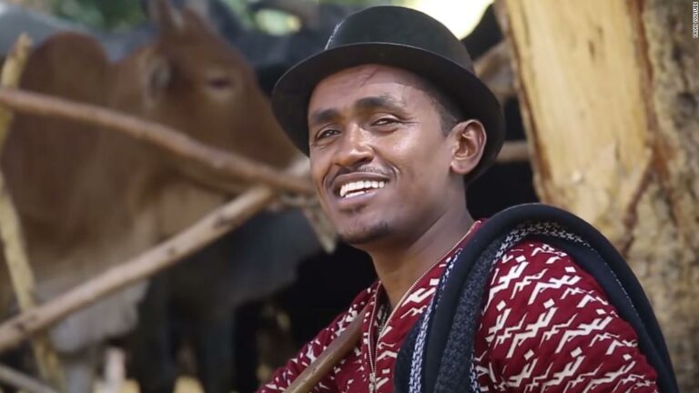 Hachalu Hundessa: Internet cut off in Ethiopia immediately after death of singer-activist