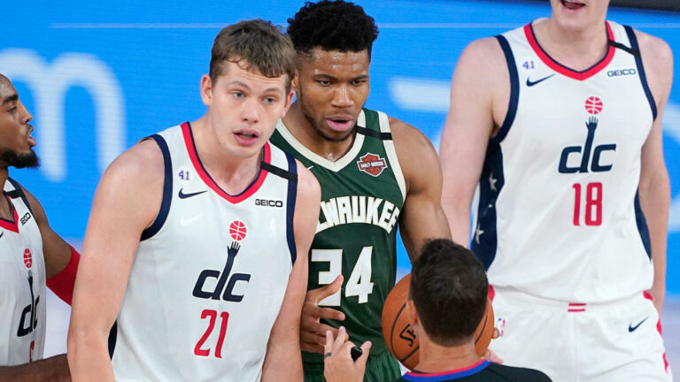 Giannis Antetokounmpo suspended final seeding game for headbutt, per report; Bucks star regrets action