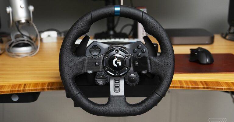 Logitech’s new G923 racing wheel arrives with an superior force opinions system