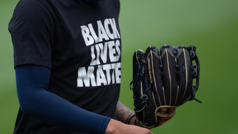 Milwaukee Brewers be part of Bucks in protest, sit out video game vs. Reds after Jacob Blake taking pictures