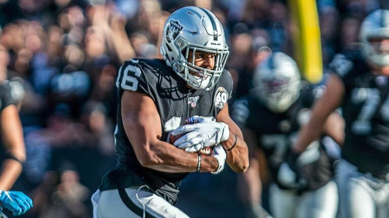 Raiders WR Tyrell Williams has torn labrum, will try to play by it, sources say