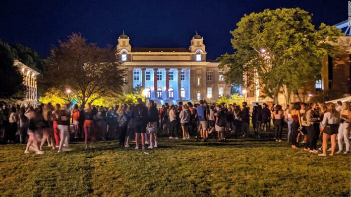 Syracuse University students suspended after party over Covid-19 fears