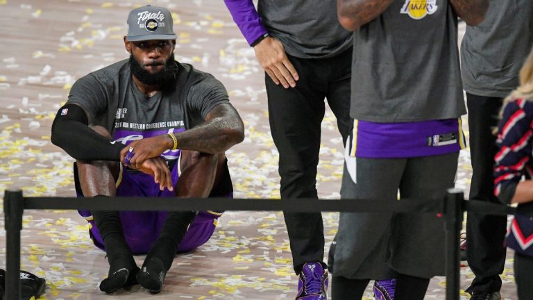 Los Angeles Lakers’ LeBron James draws to make 10th NBA Finals