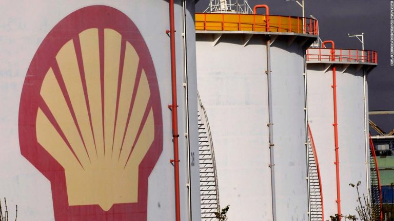 Shell to cut about 9,000 jobs in migration to low-carbon energy