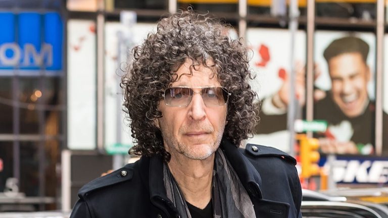 Howard Stern and SiriusXM talking 120M annual deal: report