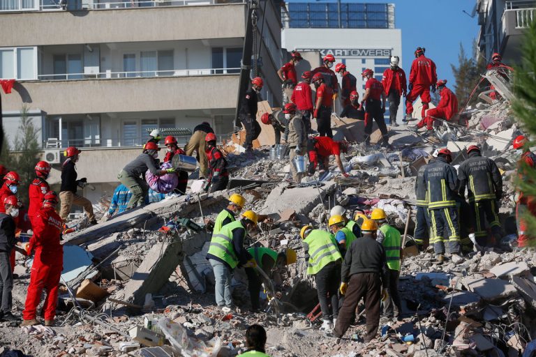 Rescuers dig for earthquake survivors in Turkey as death toll rises