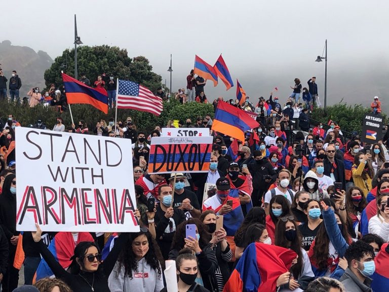 Thousands march towards Golden Gate Bridge over Armenian-Azerbaijani conflict