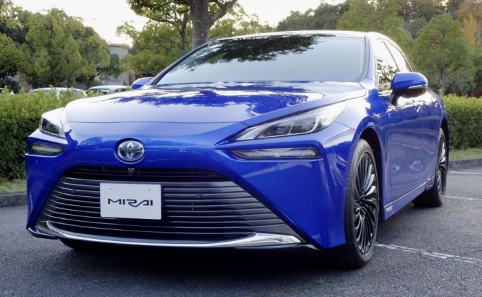 Toyota has launched the 2nd Mira Mira Hydrogen Fuel Cell car

