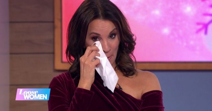 Andrea McLean of Loose Women's broke down in tears as she hosted her final show

