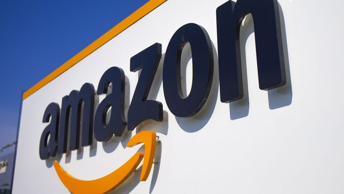 Amazon urges judge to decide ર્ડ 10 billion cloud contract award

