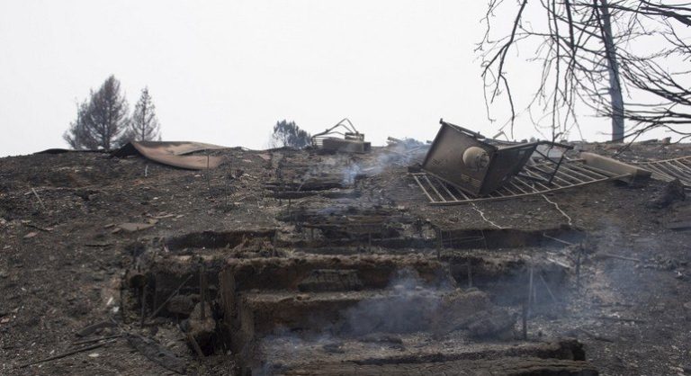 United States: Ice sparks fires that devastated Colorado