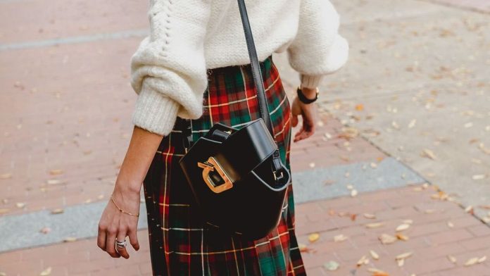 How to wear a tartan skirt without looking like a Scottish...

