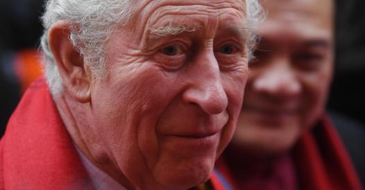 Prince Charles is COVID positive, and this is the second time - Corriere.it

