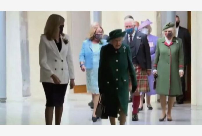 Queen Elizabeth visiting the Scottish Parliament in Edinburgh


