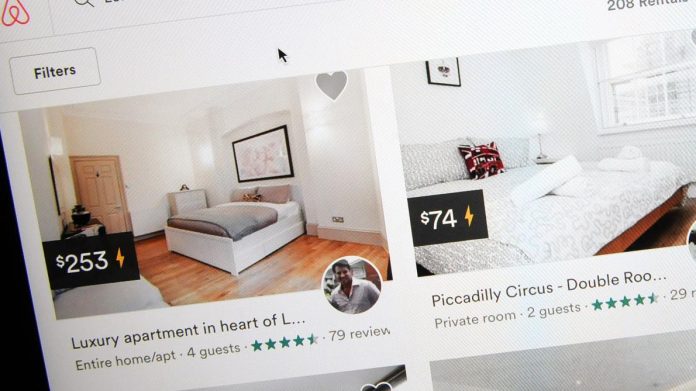  France: A Parisian sent his landlord an Airbnb .  have paid 221,000 euros to sublet an apartment on


