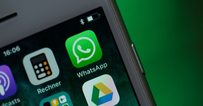 WhatsApp's new feature corrects your mistakes

