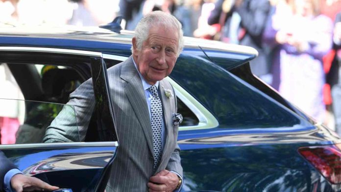 Prince Charles Tory donation inquiry: News

