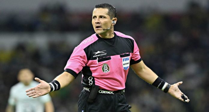 Referee simulates a covid case to undergo liposuction in secret: he will be punished

