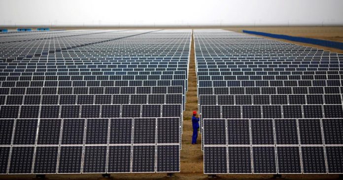 Bill Gates-funded robots set to build large-scale solar farms

