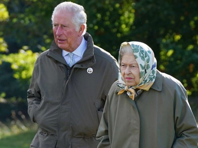  Queen's unannounced visit: Worried about health?  Prince Charles is said to regularly visit the Queen - Panorama

