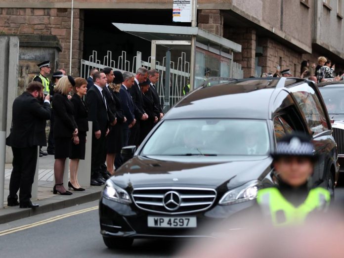  The Queen's Last Journey.  But Commonwealth falters as Charles meets leaders

