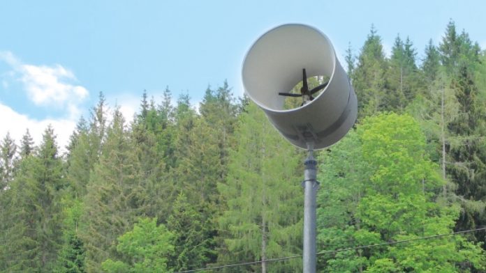 Großschönau - Residents agree: beginning of research project on small wind power

