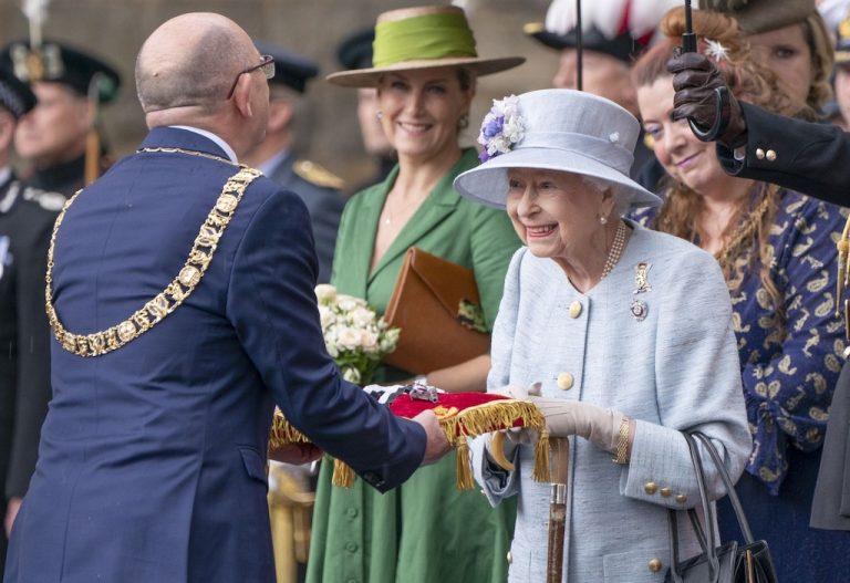 Queen in a traditional ceremony in Scotland