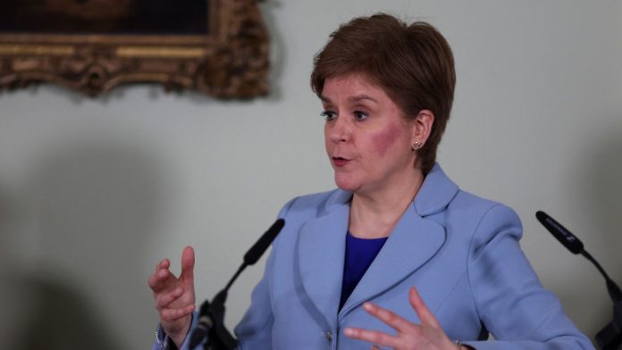 Independence going it alone: ​​Scotland planning referendum without London

