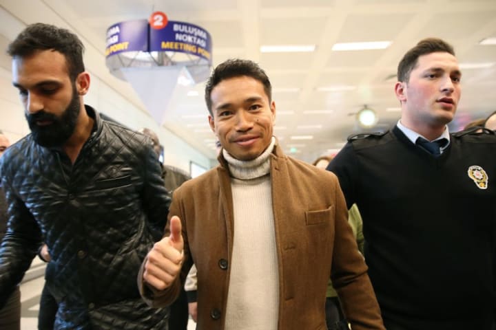 Japanese football player Uto Nagatomo arrived in Istanbul