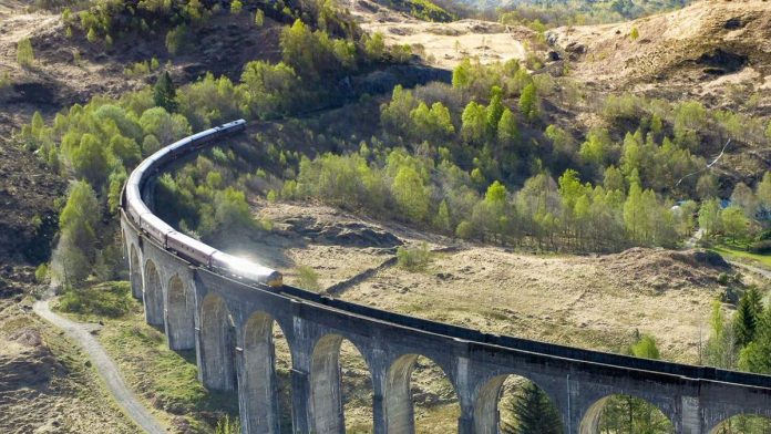 A royal train journey through Scotland

