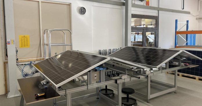 New solar modules don't need to be screwed to the roof

